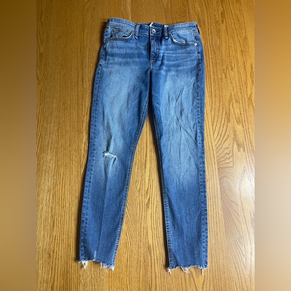 Rag & Bone Cate Mid Rise Skinny Distressed Jeans 28 Waist 26 Inseam - Picture 1 of 9